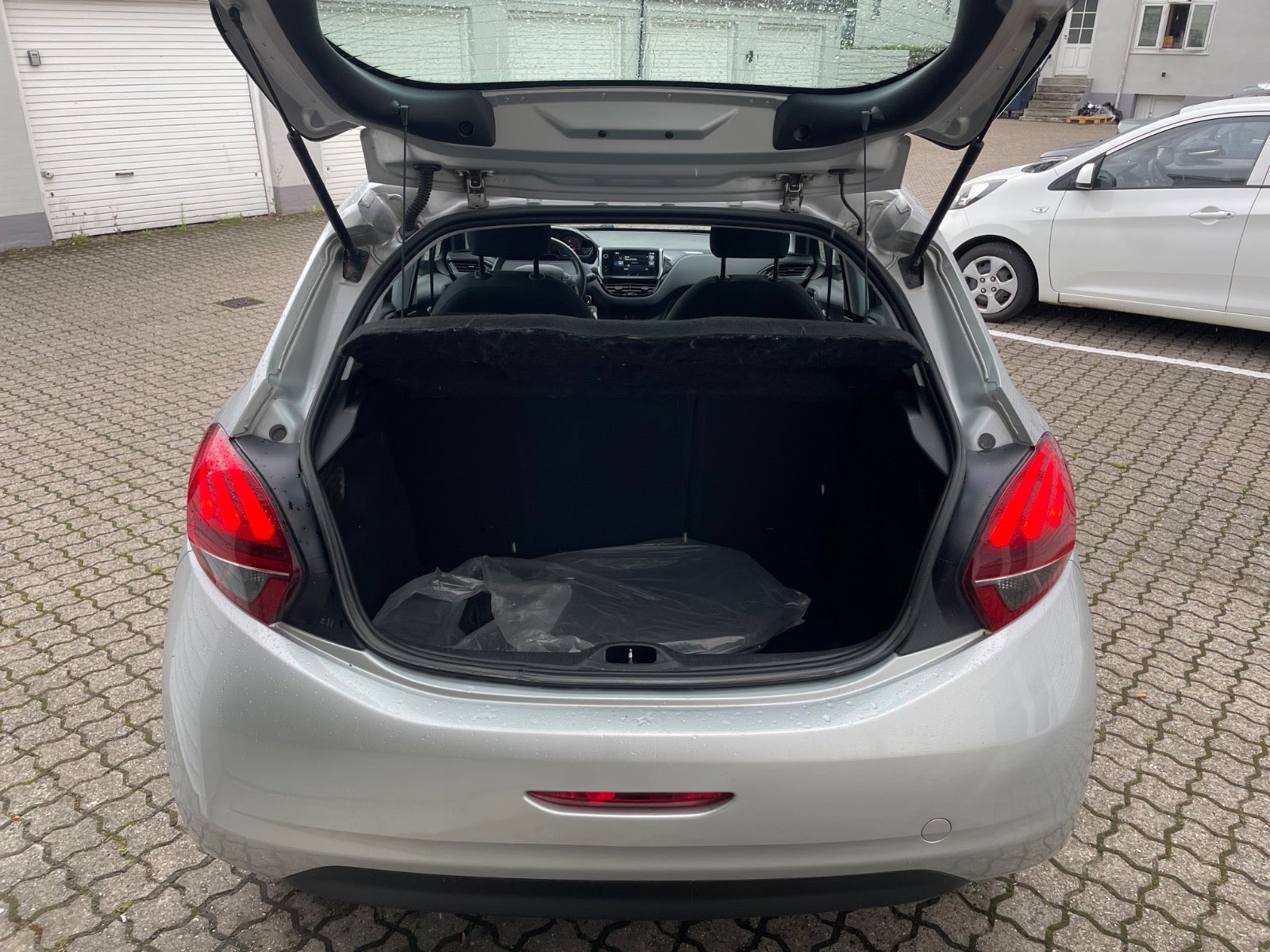Billede af Peugeot 208 1,2 VTi 82 Active