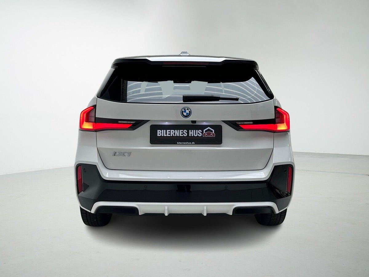 BMW iX1 xDrive30 M-Sport billede 7