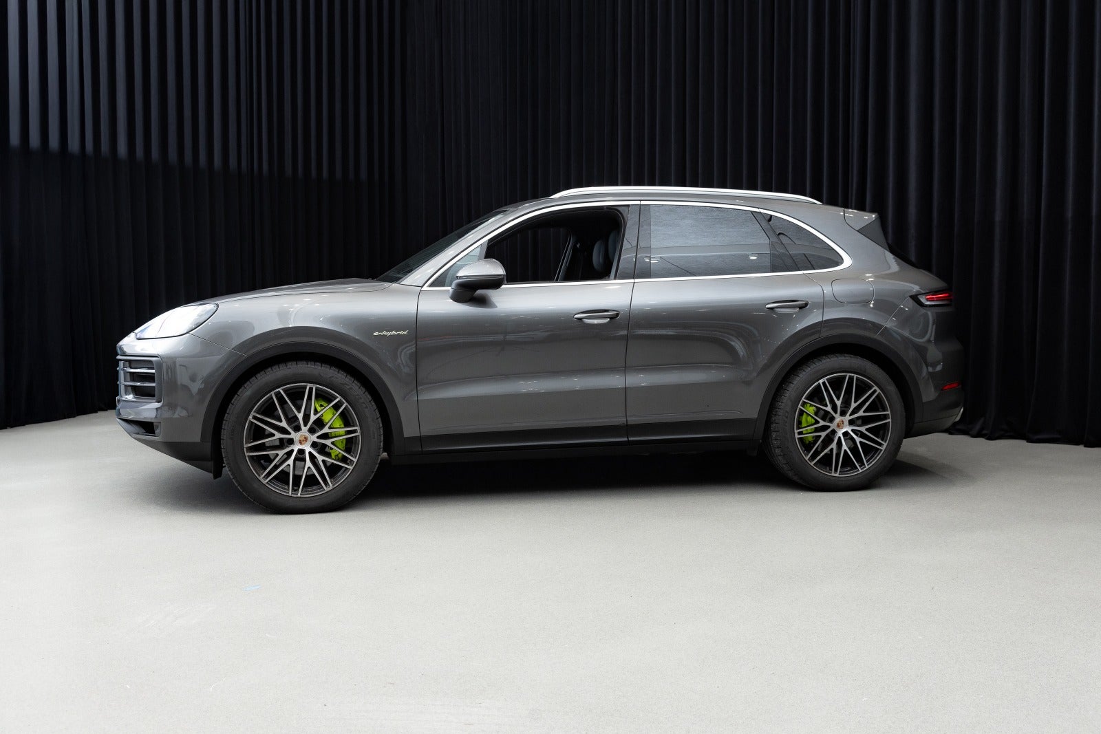 Gallery image 3 of 15