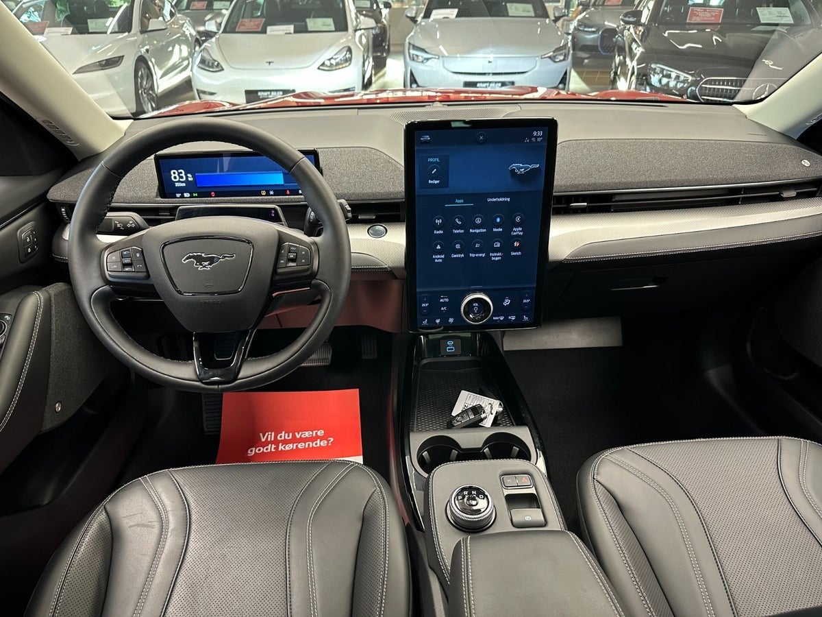 Billede af Ford Mustang Mach-E 75 Premium Standard Range