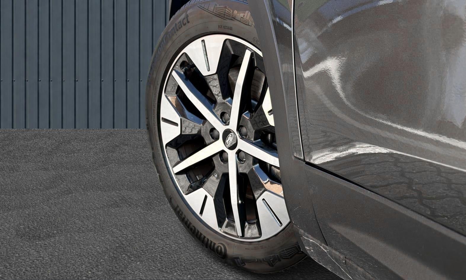 Ford Explorer Select Extended Range thumbnail 3