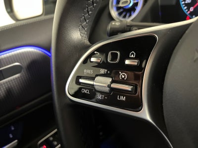 Mercedes EQA300 Progressive 4Matic Van