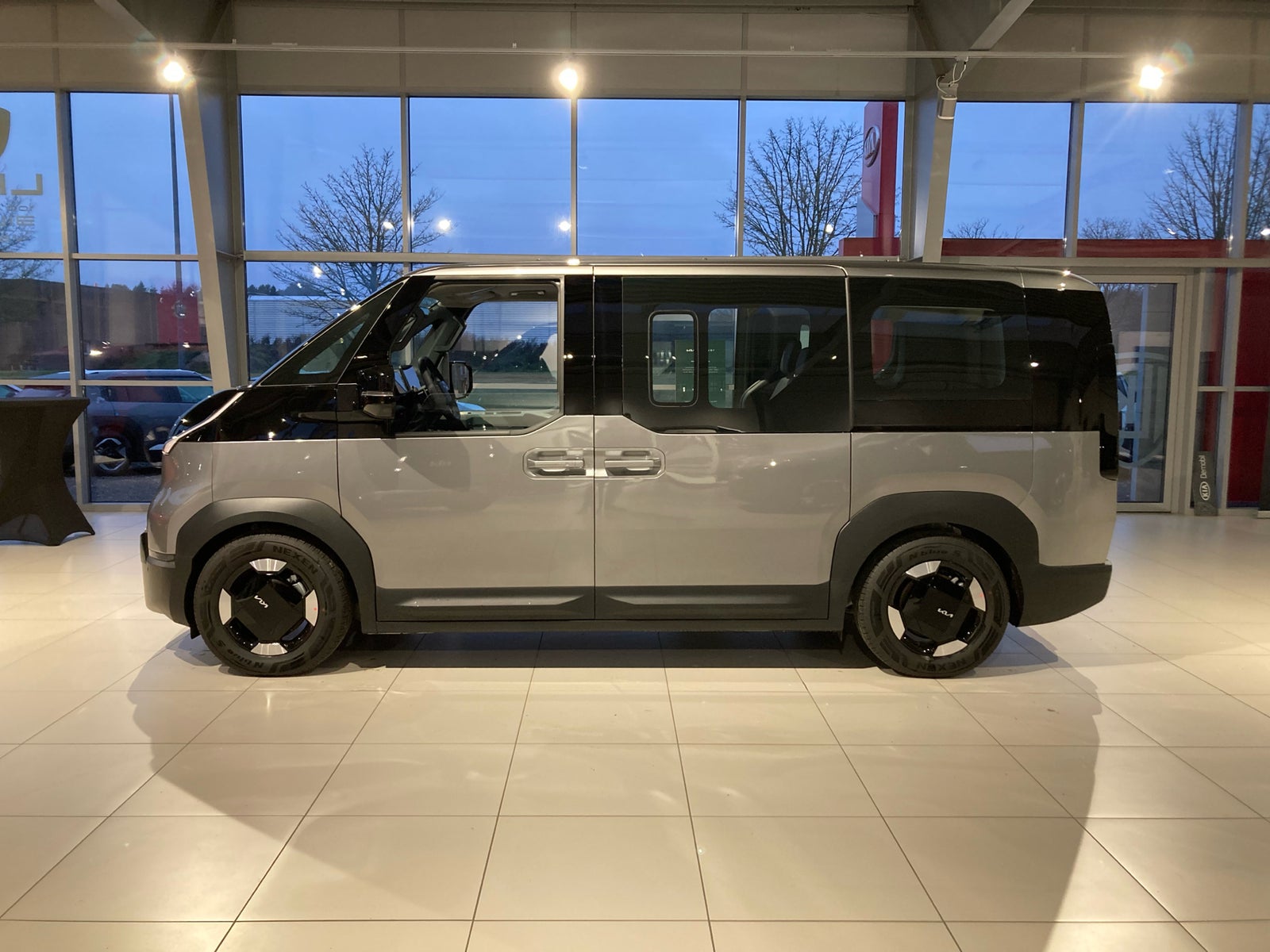 Kia PV5 Long Range Prestige