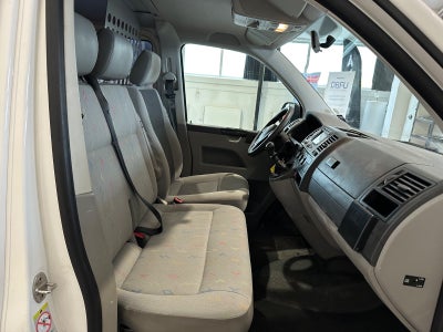 VW Transporter TDi 140 Kombi kort