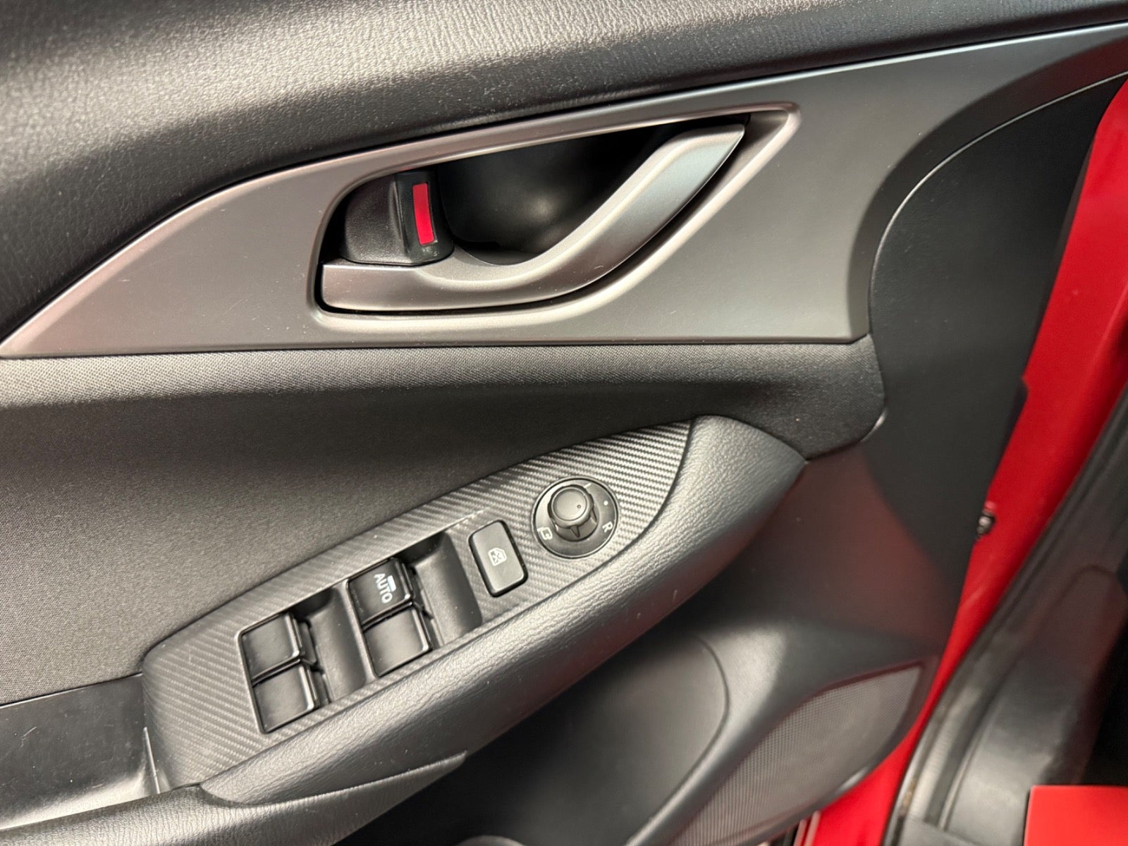 Billede af Mazda CX-3 2,0 SkyActiv-G 120 Vision aut.