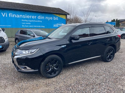 Mitsubishi Outlander 2,4 PHEV Intense CVT 4WD 5d