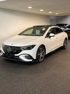 Mercedes EQE350  AMG Line 4d