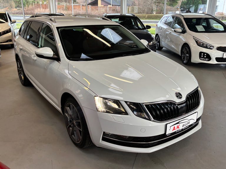 Skoda Octavia TDi 115 Style Combi DSG