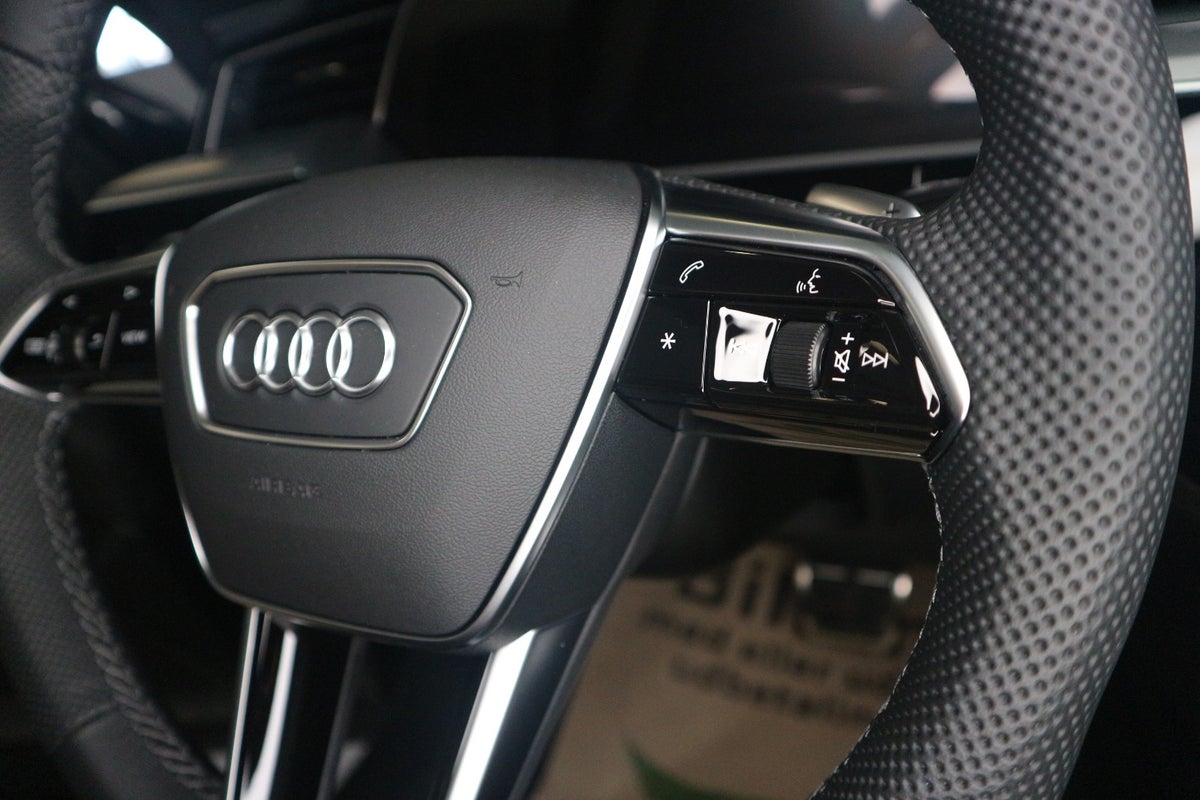 Audi Q8 e-tron S-line quattro