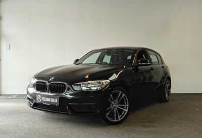 BMW 118i 1,5 Connected aut. 5d