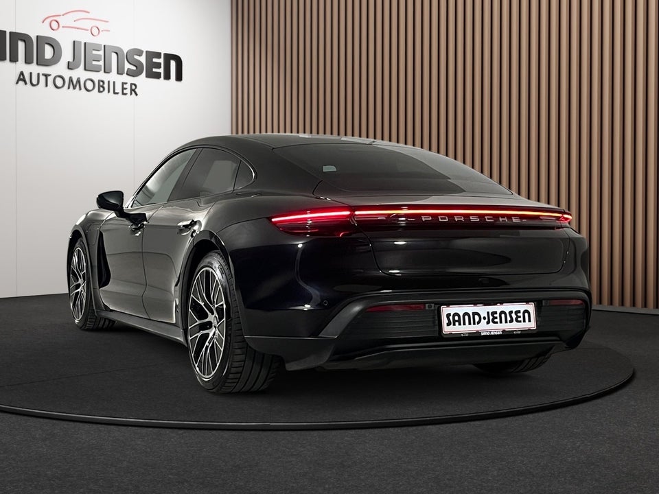 Porsche Taycan Performance+