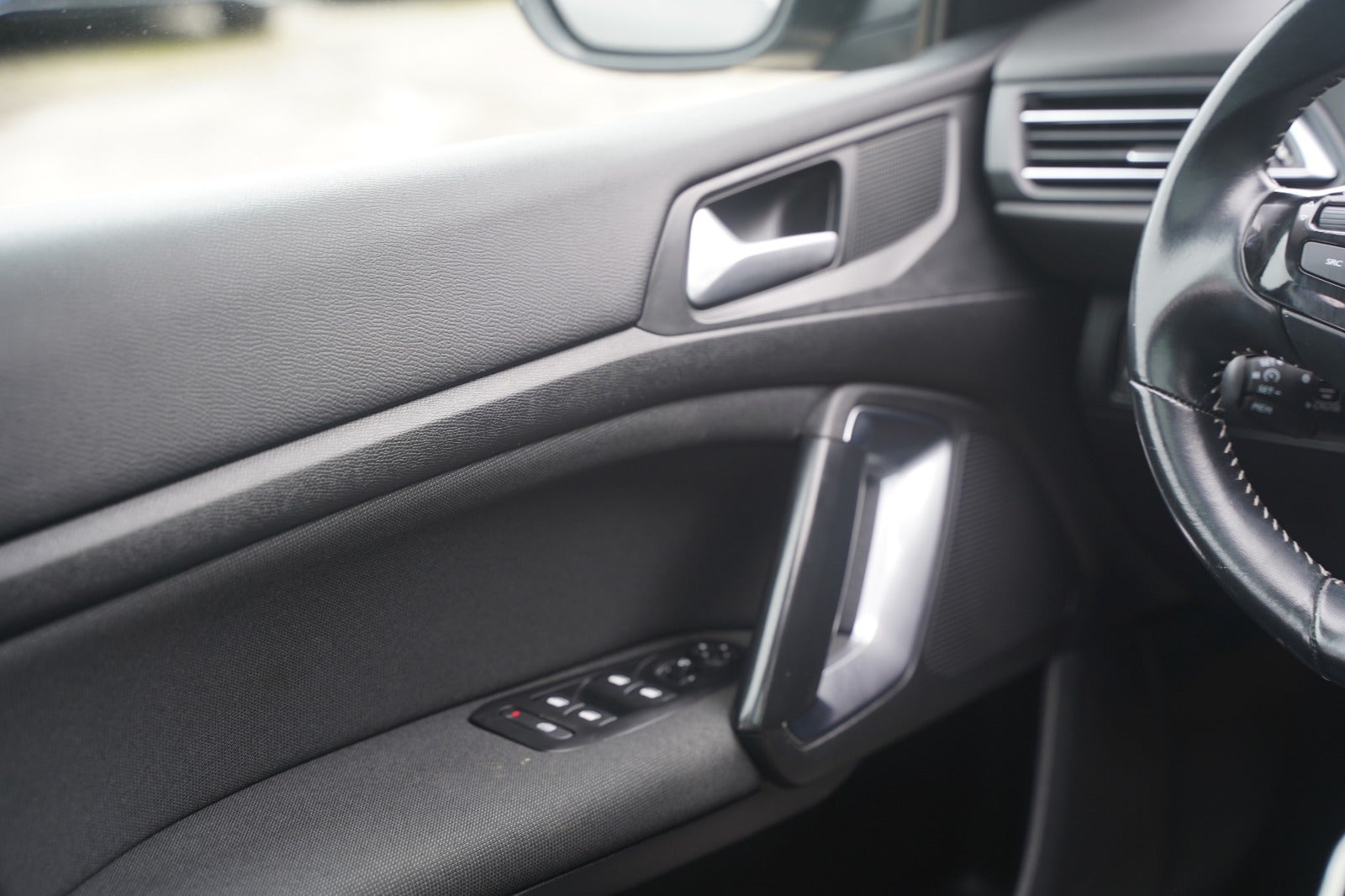 Billede af Peugeot 308 1,6 BlueHDi 120 Selection Sky SW