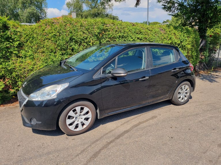 Peugeot 208 VTi Access