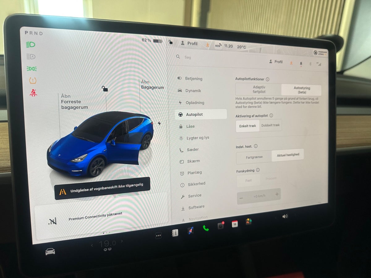 Tesla Model Y Long Range RWD Tesla Model Y Long Range RWD