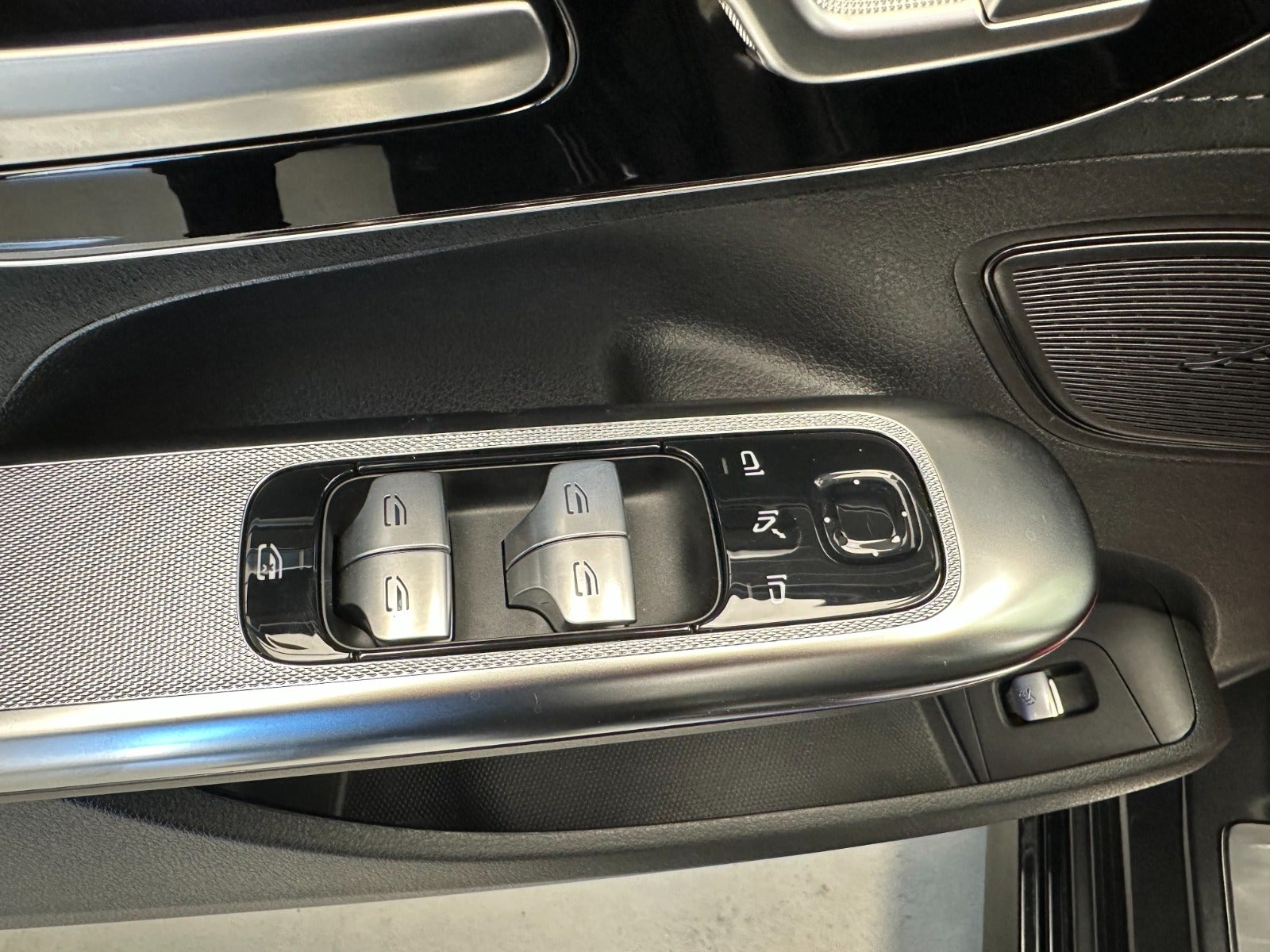 Billede af Mercedes EQE350  AMG Line