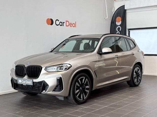 BMW iX3 billede
