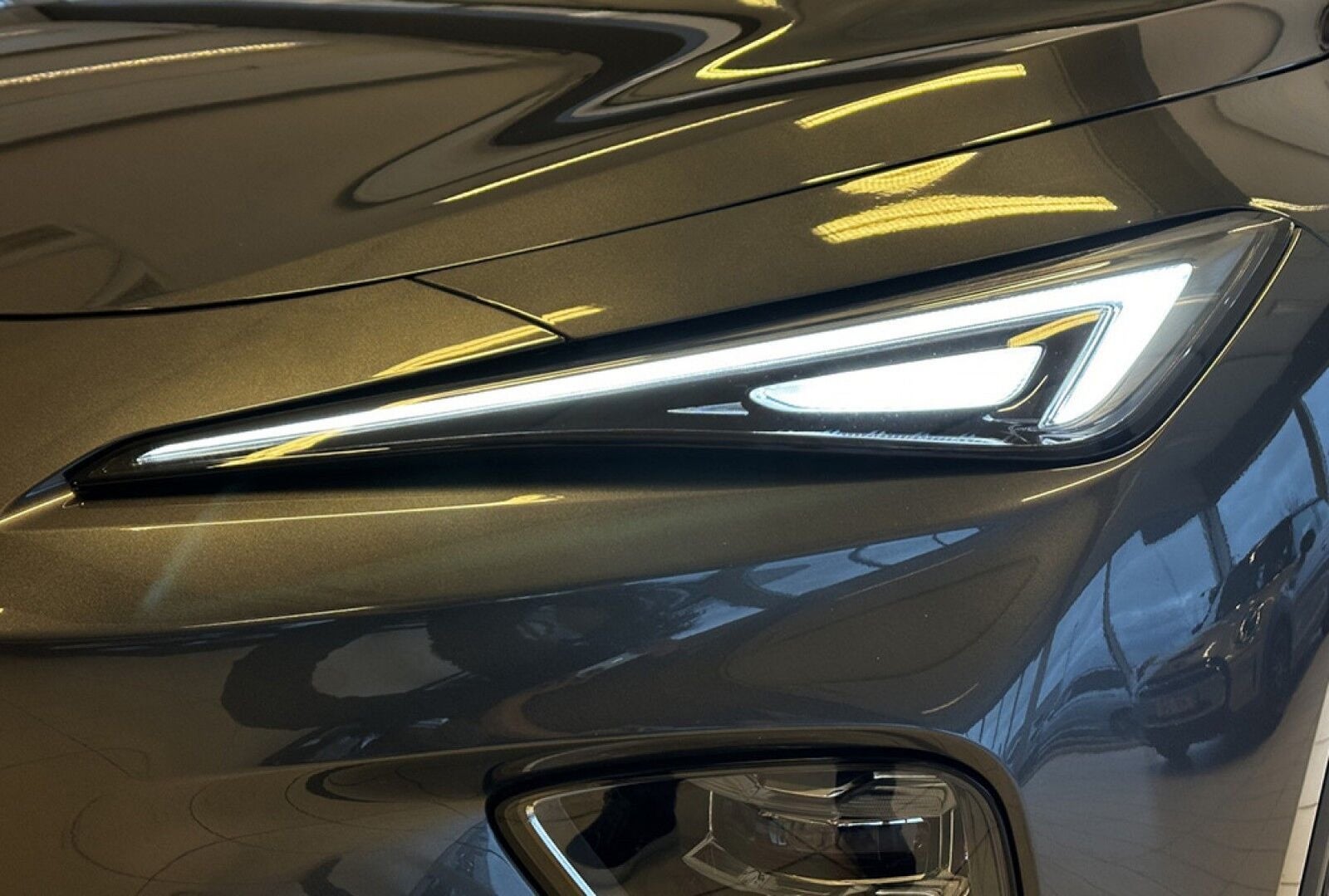 MG MGS6 Luxury Performance AWD