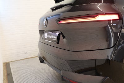 BMW iX xDrive40 Sport Line