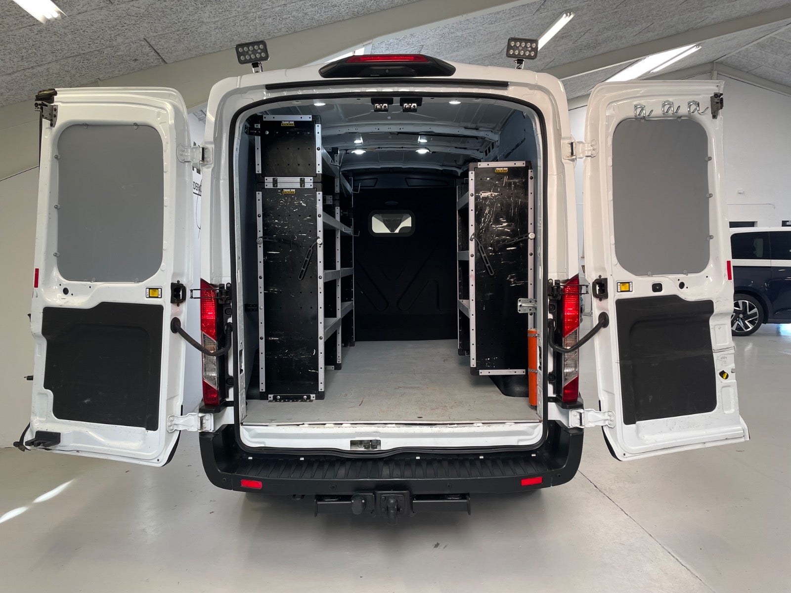 Billede af Ford Transit 350 L2 Van 2,0 TDCi 185 Trend H2 FWD