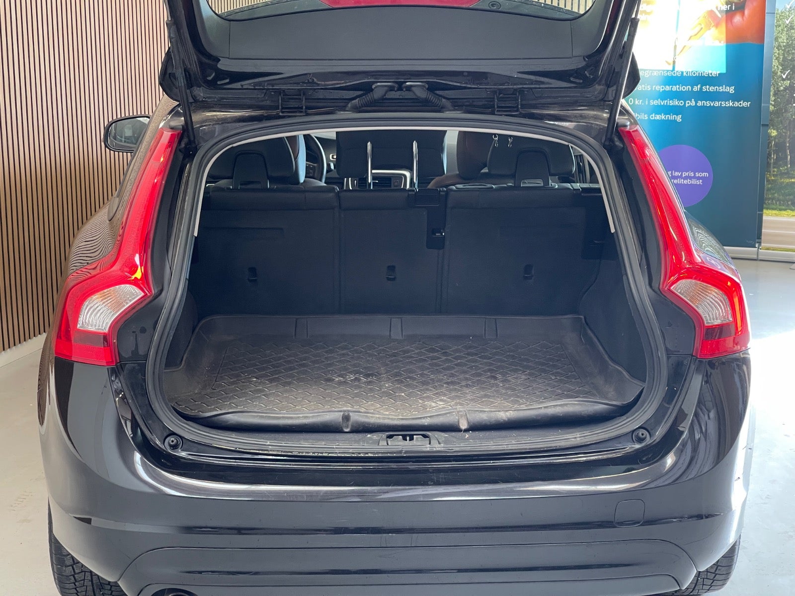 Billede af Volvo V60 2,0 D2 120 Momentum