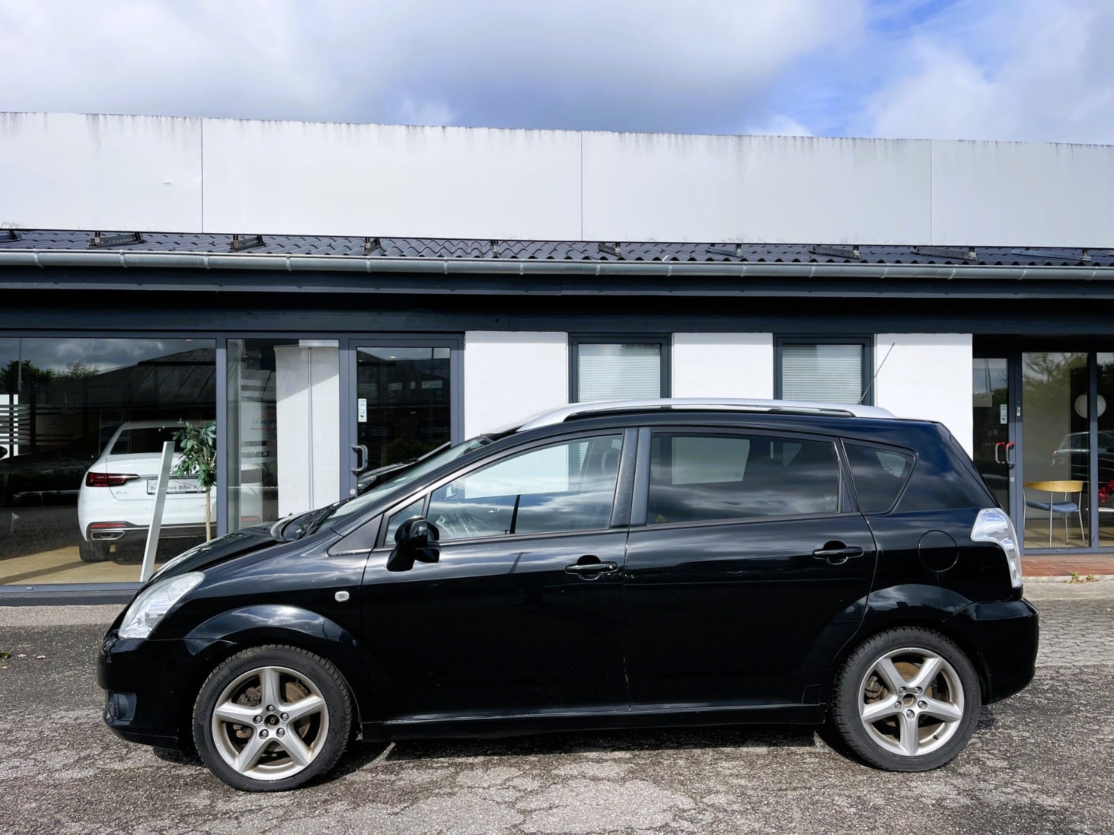 Billede af Toyota Corolla Verso 2,2 D-4D 136 Sol 7prs