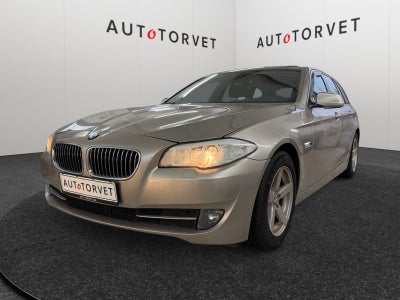 BMW 523i 3,0 Touring aut. 5d