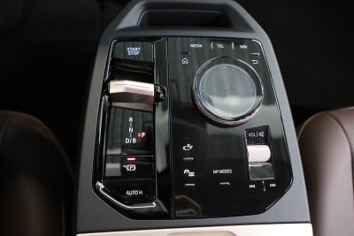 BMW iX xDrive40 Sport Line