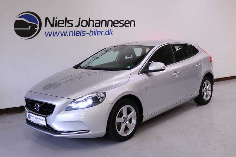 Volvo V40 D3 150 Momentum aut.