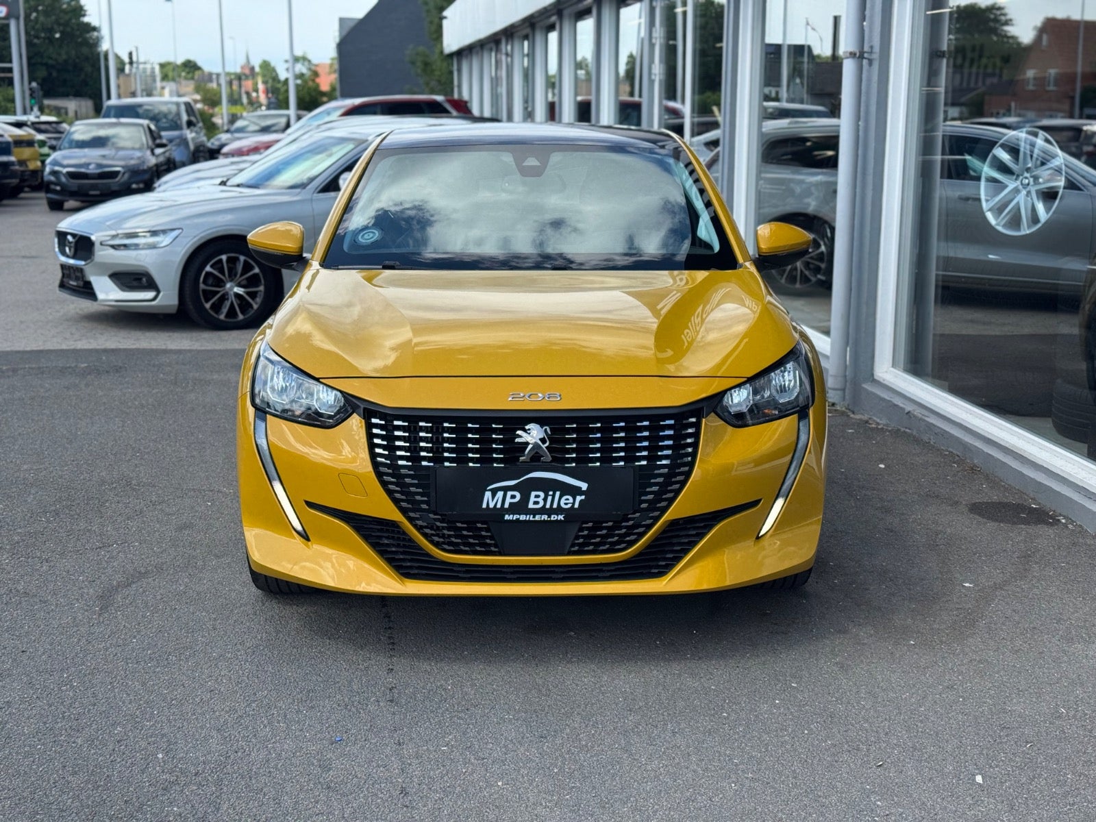 Billede af Peugeot 208 1,5 BlueHDi 100 Allure Sky