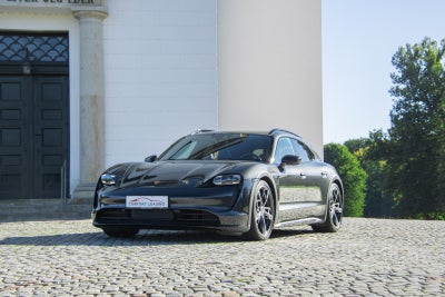Porsche Taycan 4  Performance+ Cross Turismo 5d