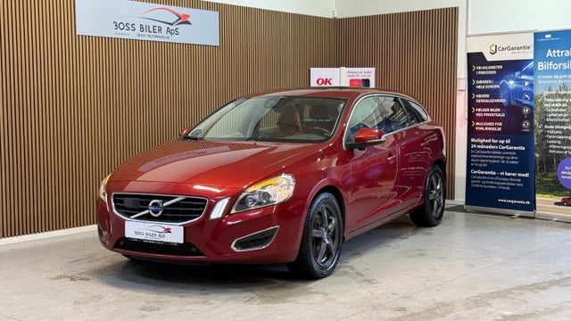 Volvo V60 2,4 D5 205 Summum aut. AWD