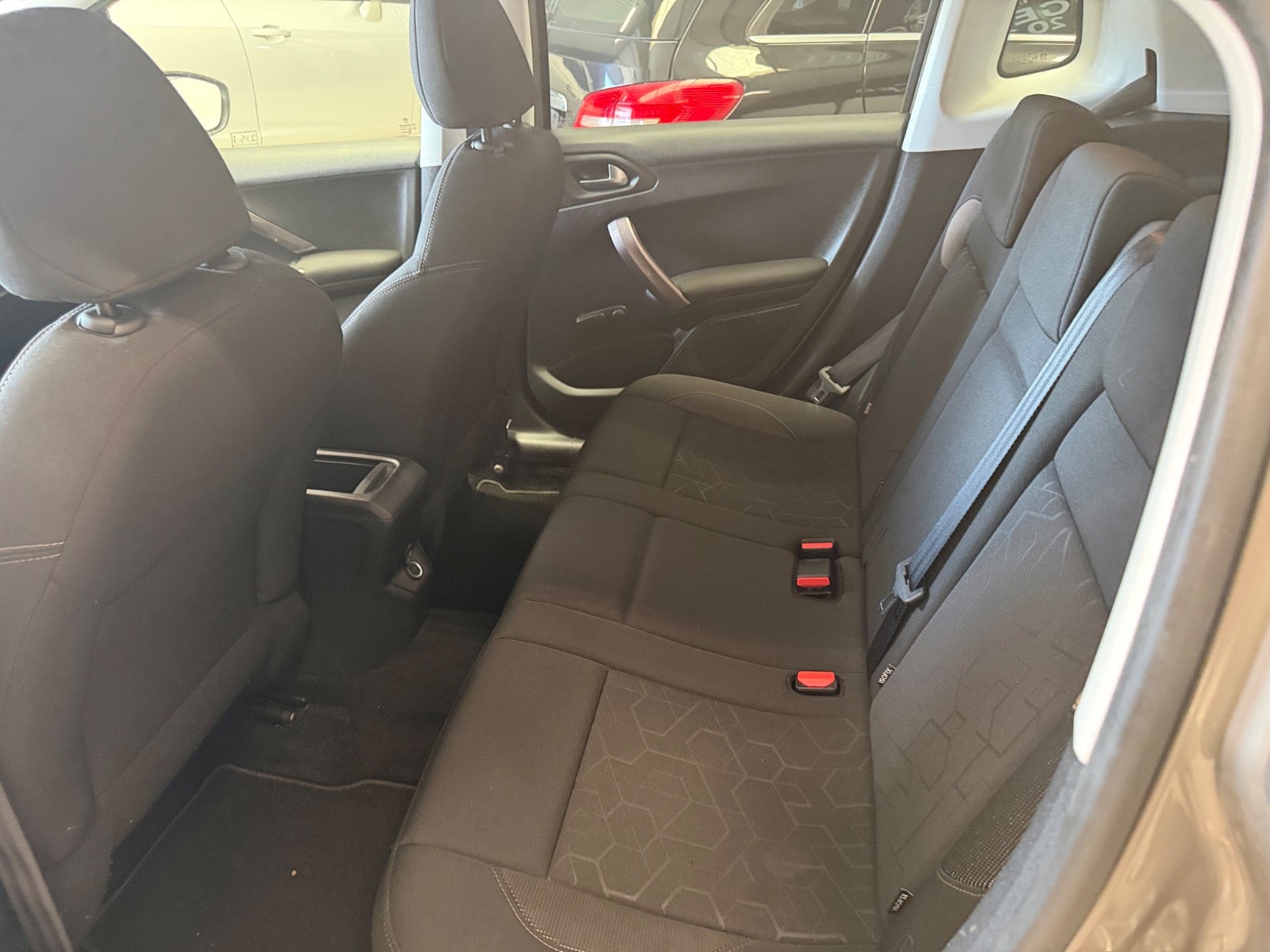 Peugeot 2008 VTi 82 Active - billede 12