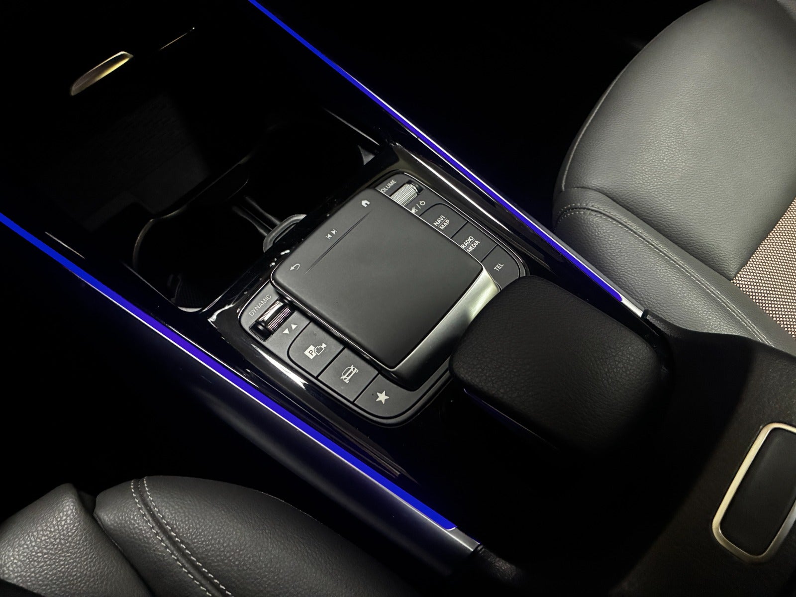 Billede af Mercedes EQA250+  Electric Art