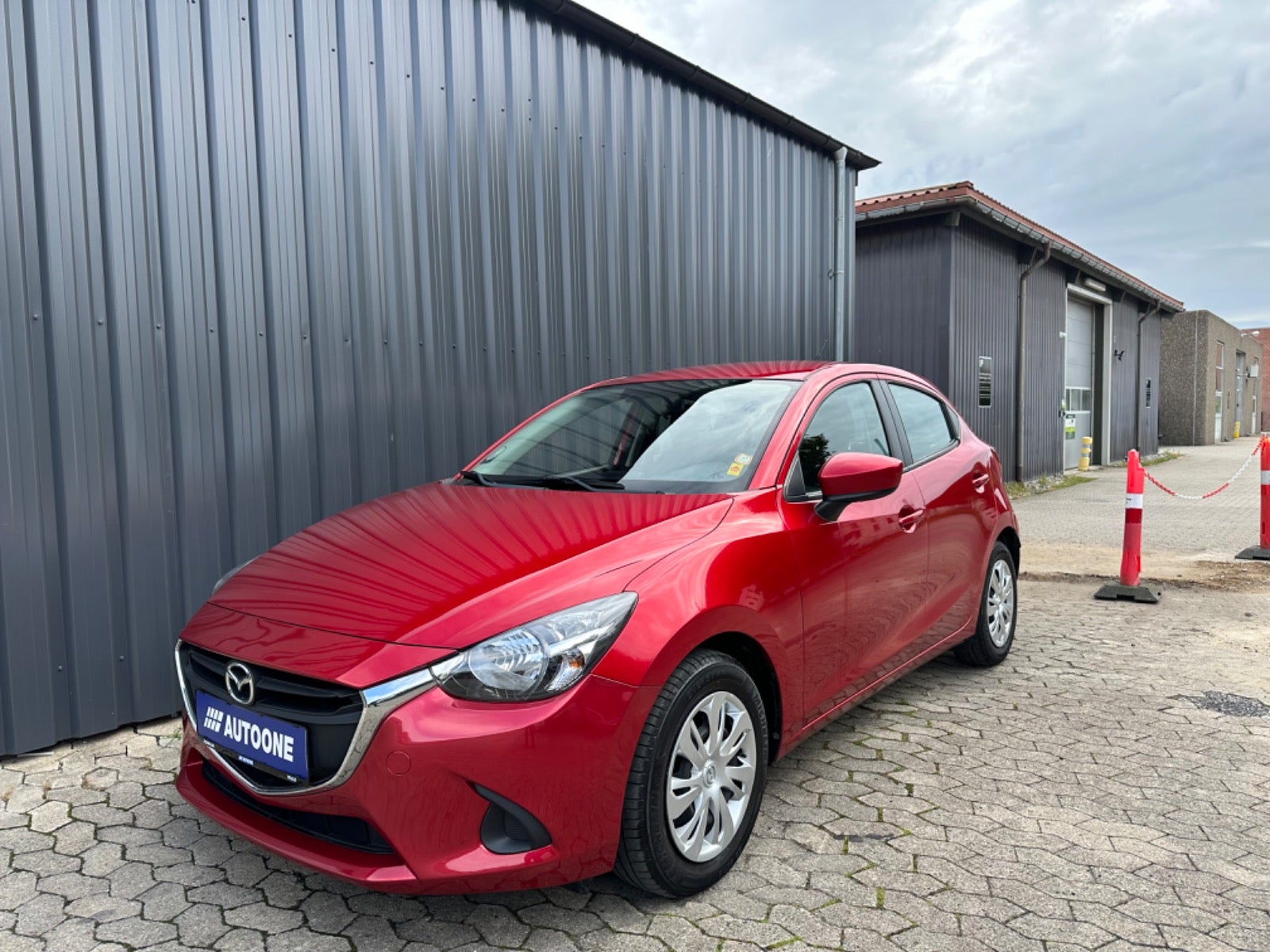 Mazda 2 2016