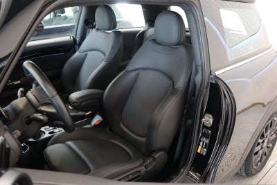 MINI Cooper SE Classic Trim