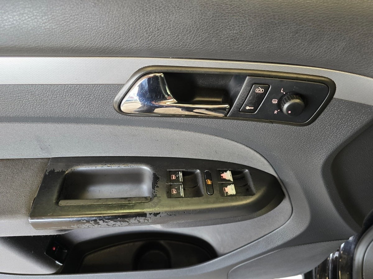Billede af VW Touran 2,0 FSi Trendline 7prs