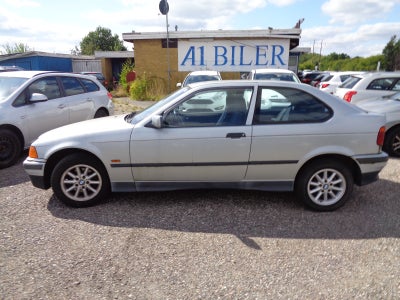 BMW 316i Compact