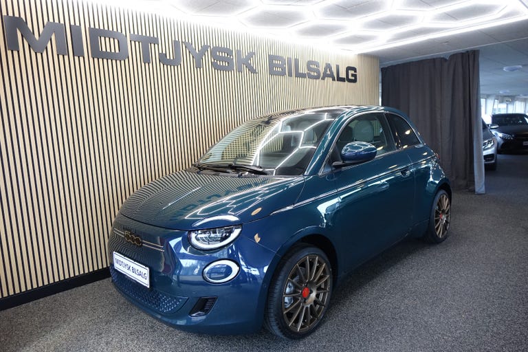 Fiat 500e la Prima Sky