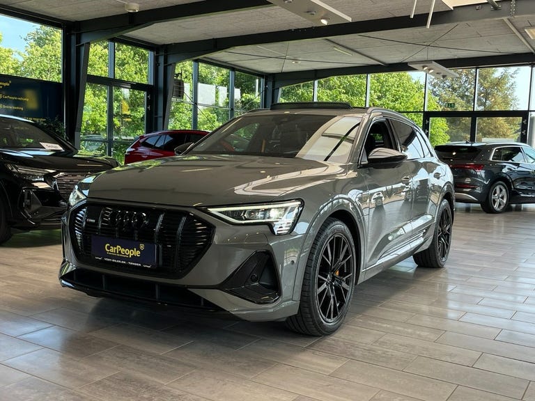 Audi e-tron Black Edition S-line quattro