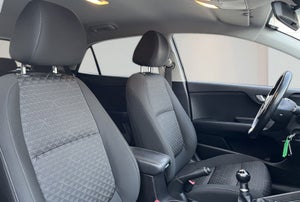 Kia Rio MPi Base Line+