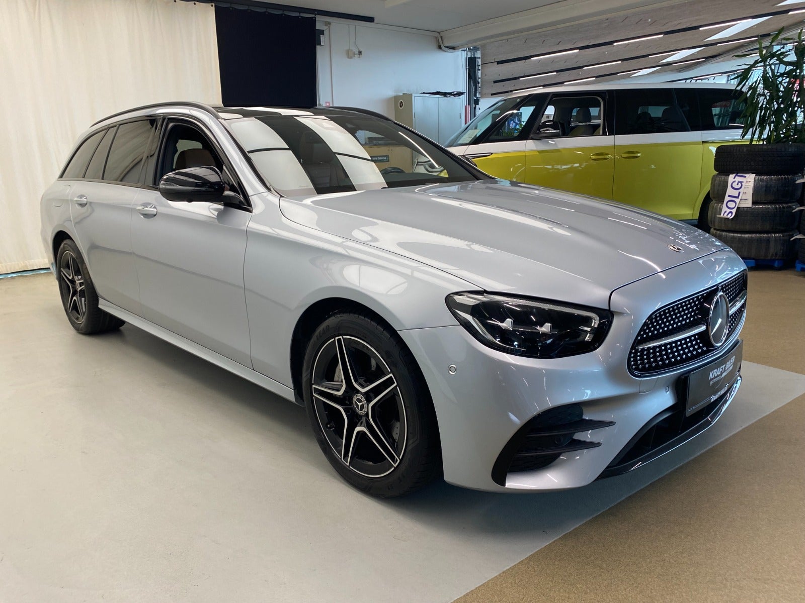 Billede af Mercedes E300 de 2,0 Advantage AMG stc. aut.