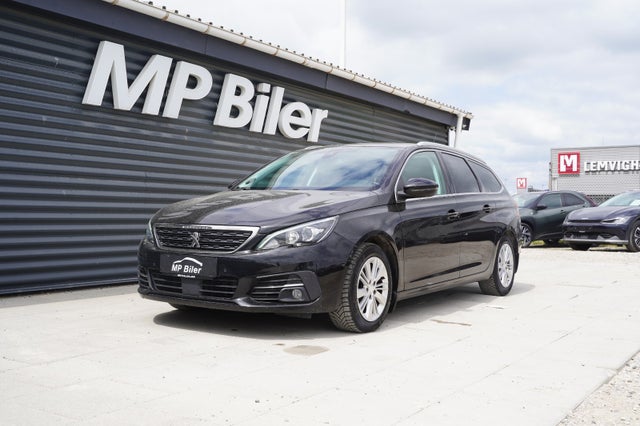 Peugeot 308 1,5 BlueHDi 130 Allure Sky SW
