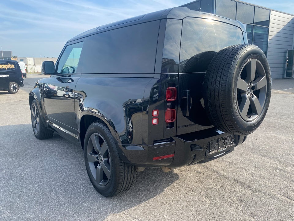 Land Rover Defender 90 3,0 D250 Hard Top X-Dynamic SE aut. Van 2025