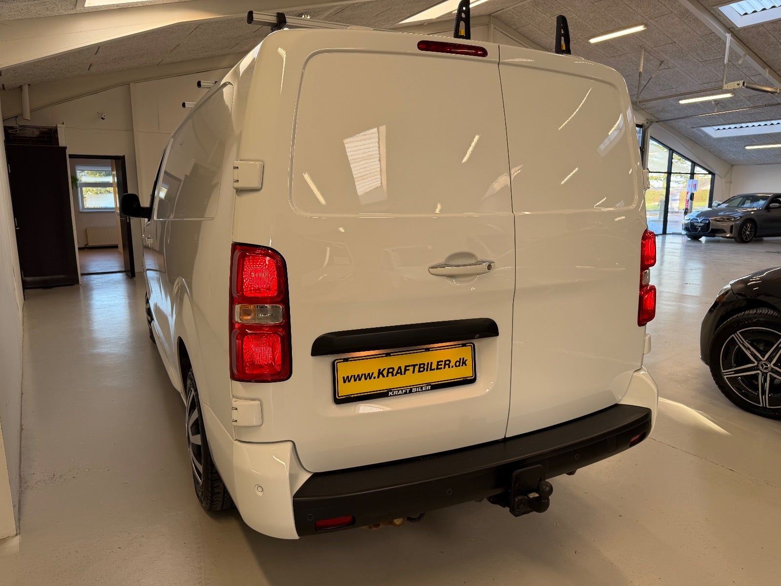 Billede af Citroën Jumpy 2,0 BlueHDi 180 L3 MasterLine EAT8
