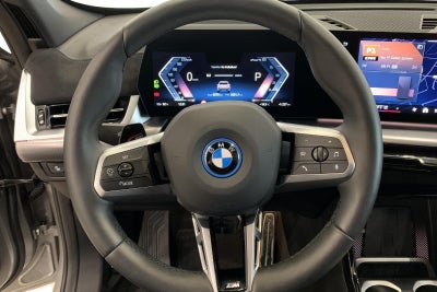 BMW iX1 eDrive20 Fully Charged