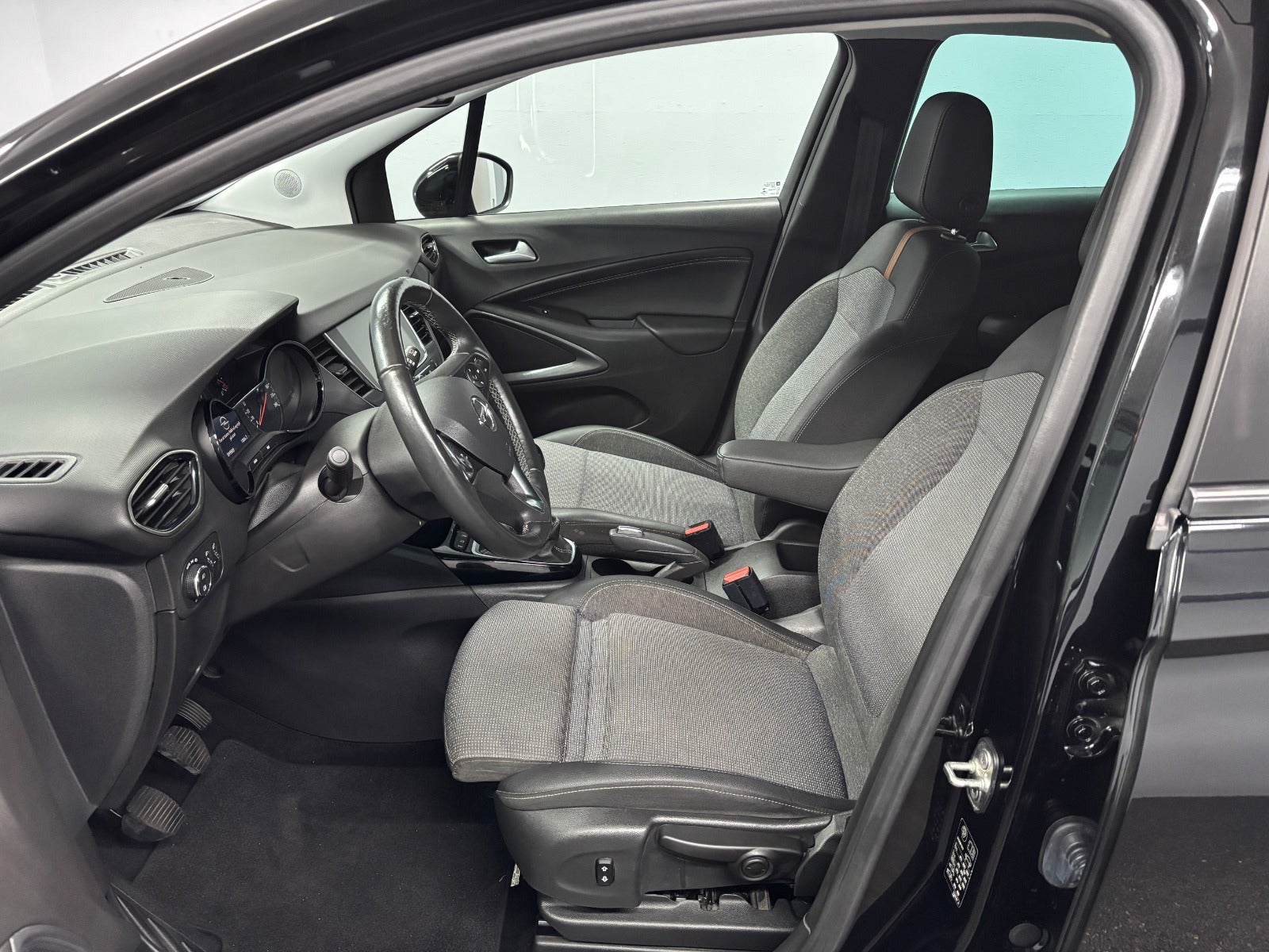 Billede af Opel Crossland 1,2 T 110 Sport