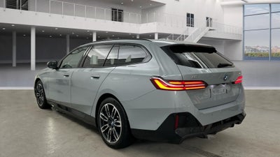 BMW i5 eDrive40 Touring M-Sport billede 2