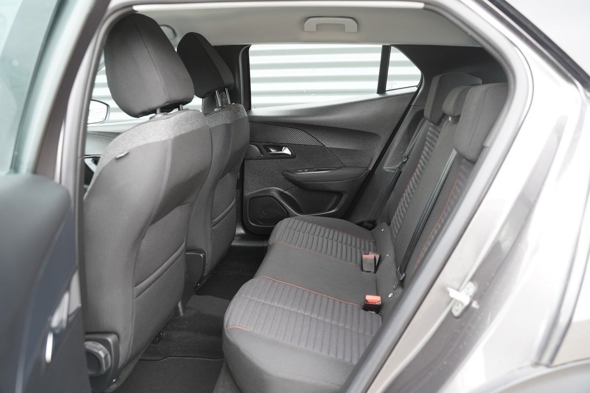 Billede af Peugeot 2008 1,2 PureTech 100 Active Pack