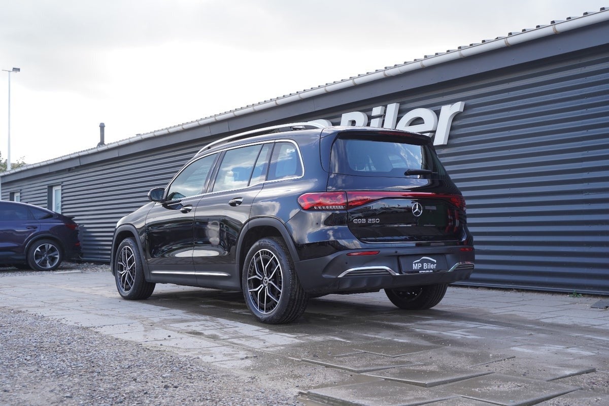Billede af Mercedes EQB250  AMG Line