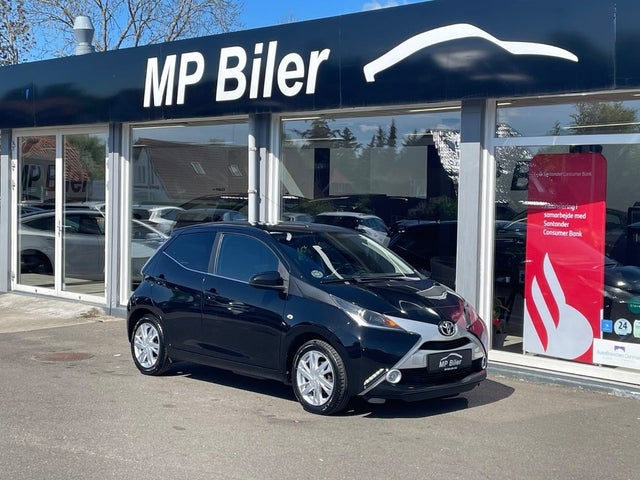 Toyota Aygo 1,0 VVT-i x-black
